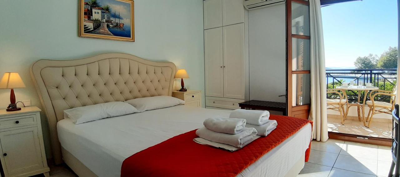 Anna Maria - Vanessa Apartments Нео Клима Екстериор снимка
