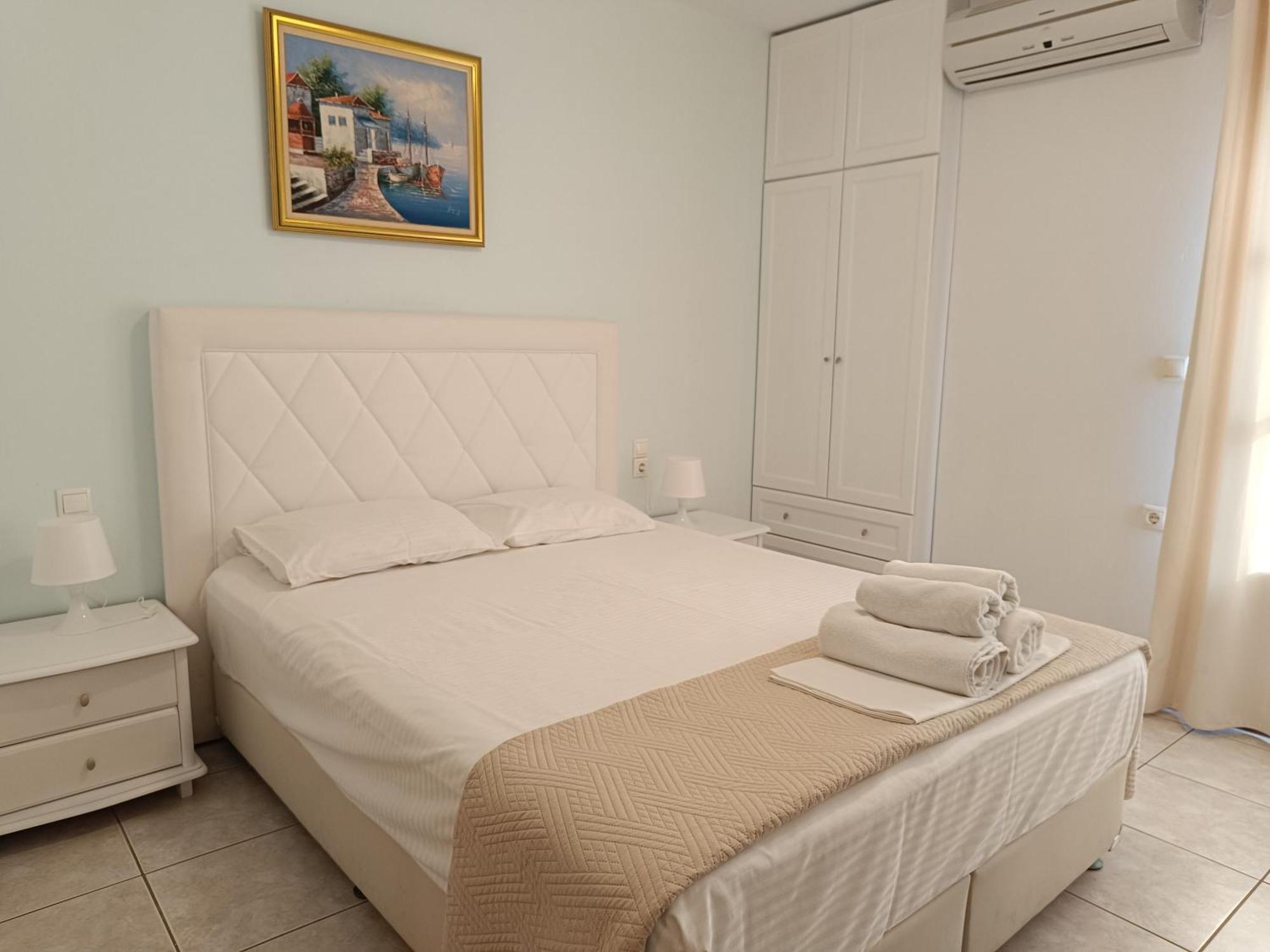 Anna Maria - Vanessa Apartments Нео Клима Екстериор снимка