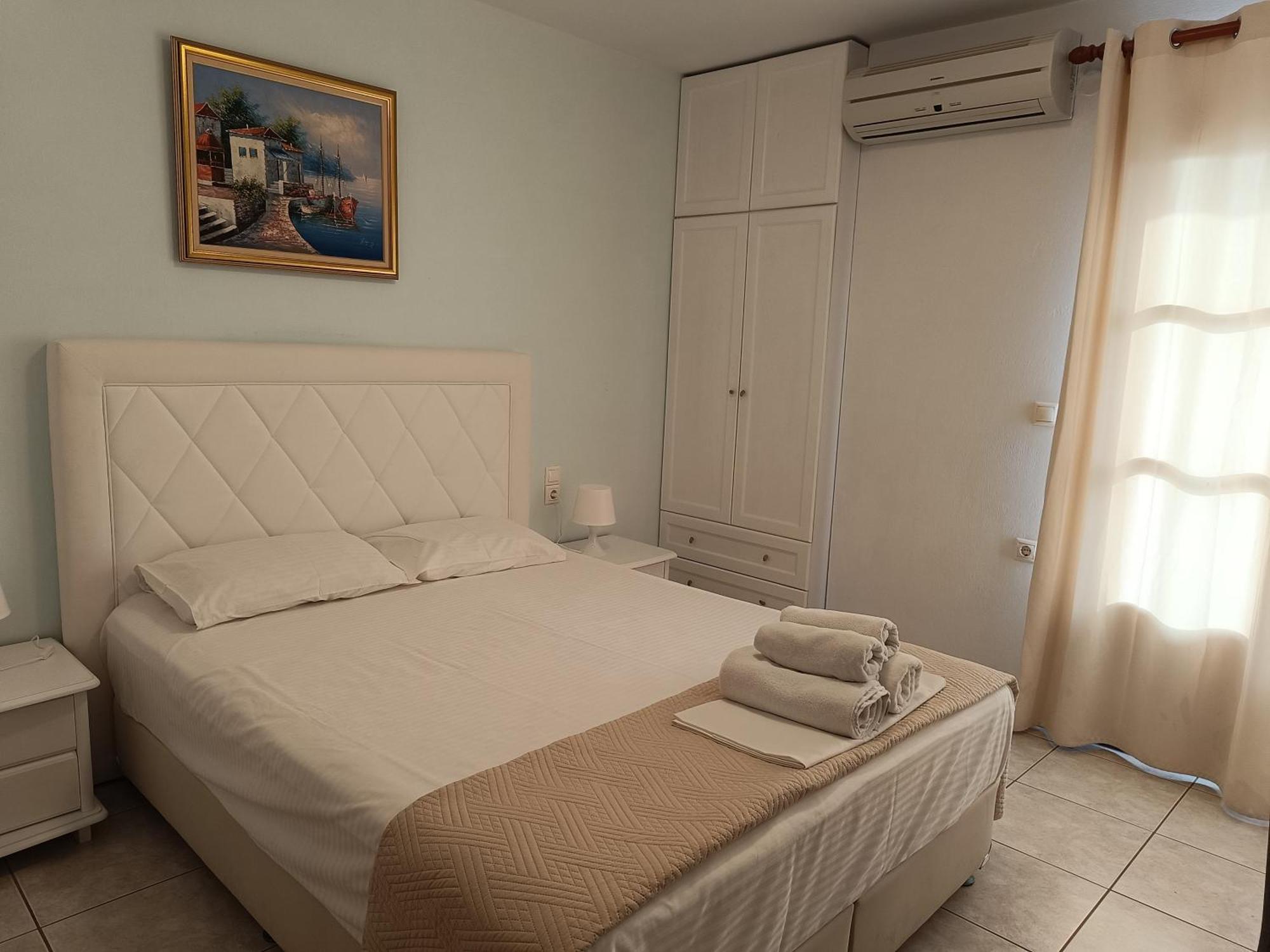 Anna Maria - Vanessa Apartments Нео Клима Екстериор снимка